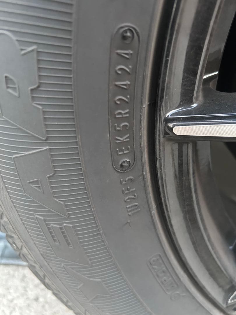 225/65R17 スタッドレス•ホイール４本セット(24年製造)