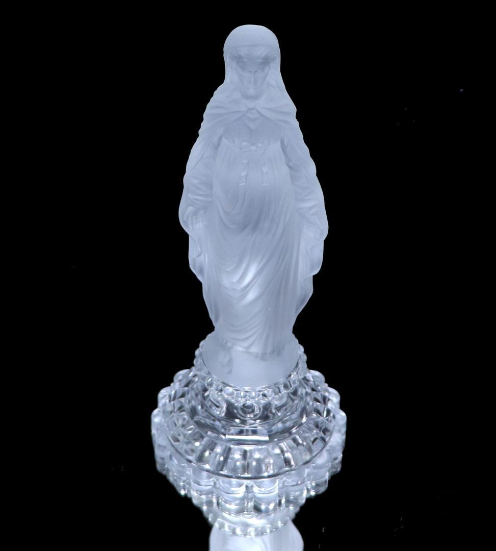 オールド・バカラ 極稀少1880年頃 蛇を踏みつけるマリア像 26cm フロスト