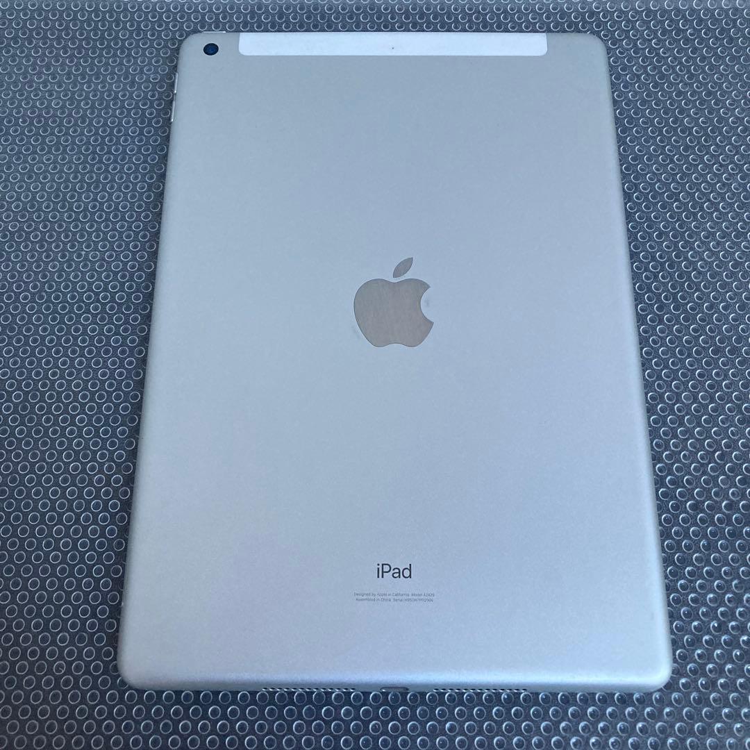 3744【早い者勝ち】iPad8 第8世代 32GB SIMフリー☆