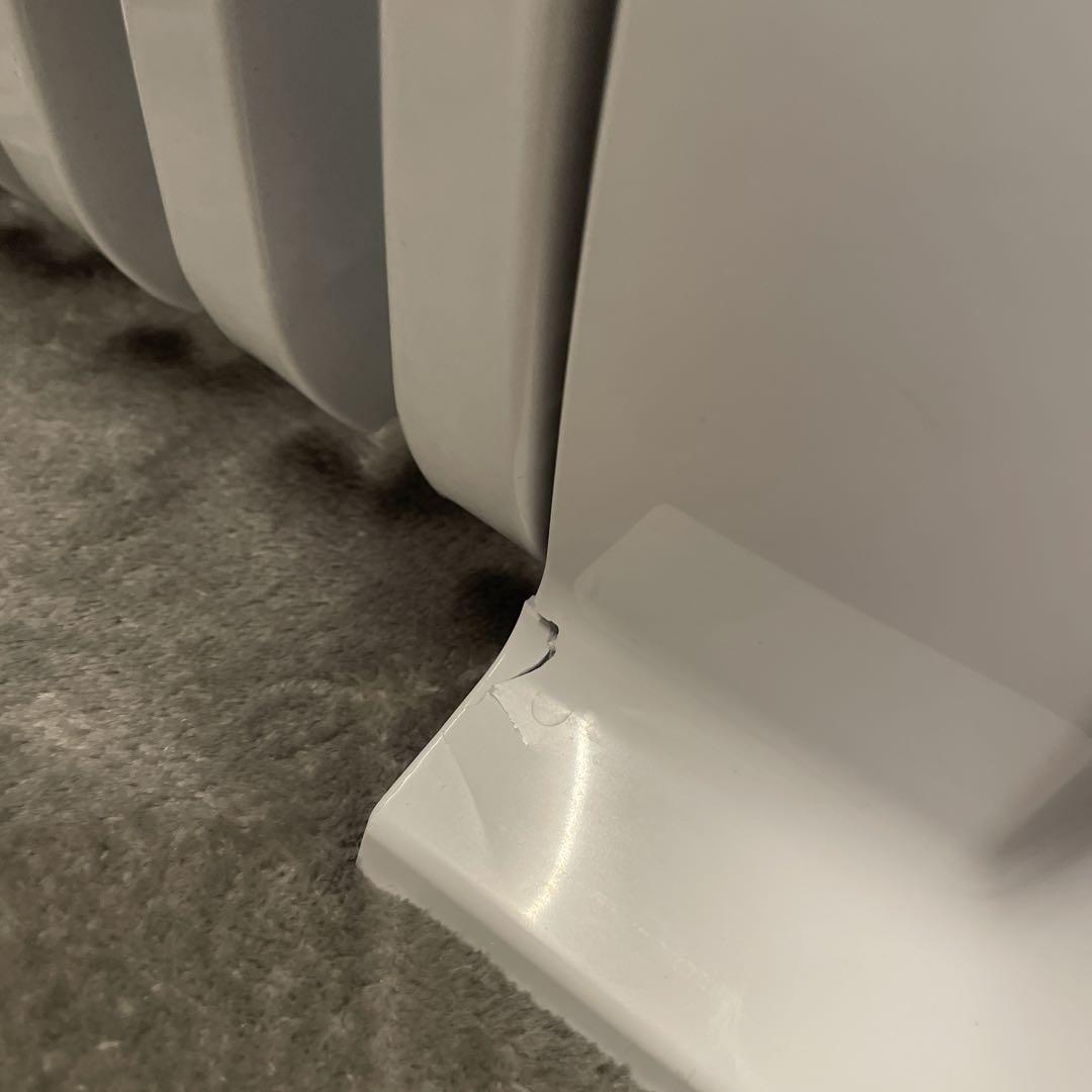 DeLonghi NJ0505E ミニオイルヒーター