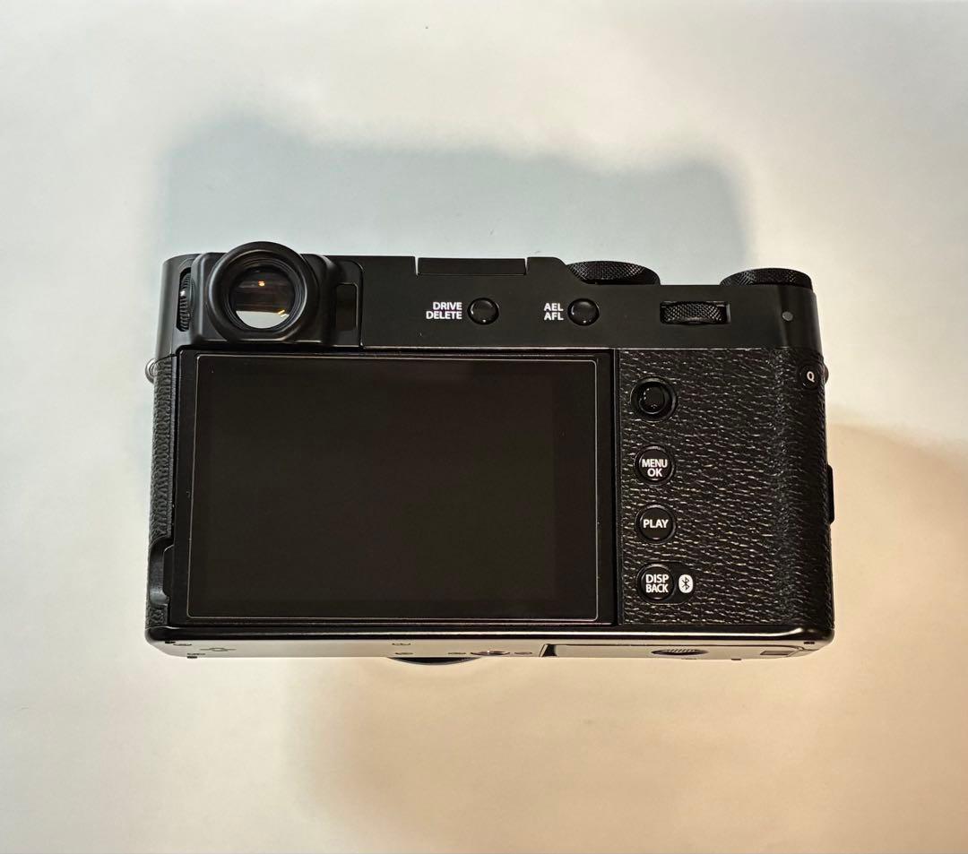 【美品】FUJIFILM X100VI 日英2言語モデル [ブラック]