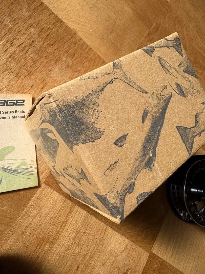 sage フライリール　ブラック メタル製 ケース　予備部品　箱付き