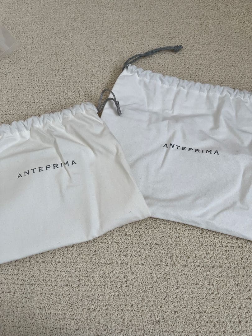 アンテプリマ　スタンダードミニアトゥーラ　インナーバッグ付き　シルバー