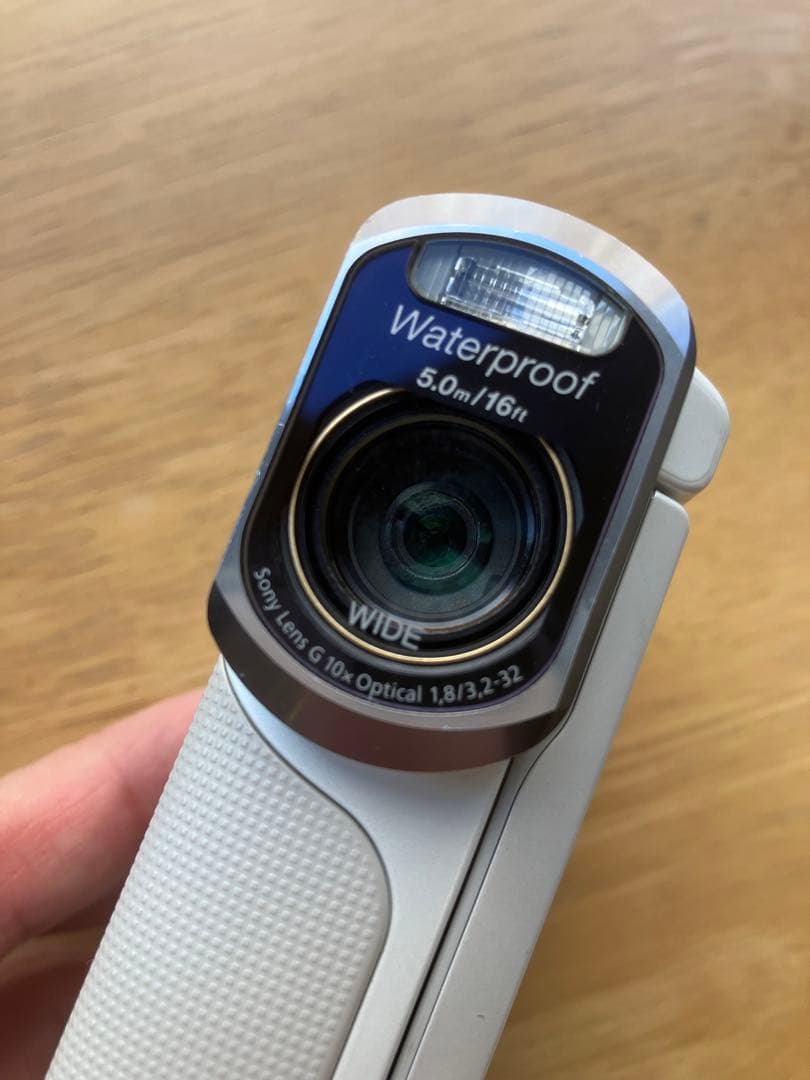 防水強靭SONY デジタルHDビデオカメラ HDR-GW77V 電池3個と充電器