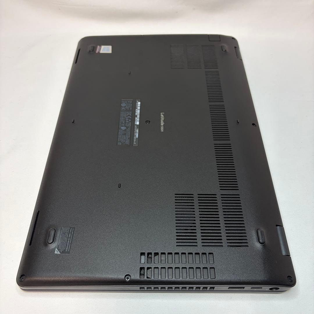 美品 Latitude 5501 i7 16GB 512GB 15.6型 FHD