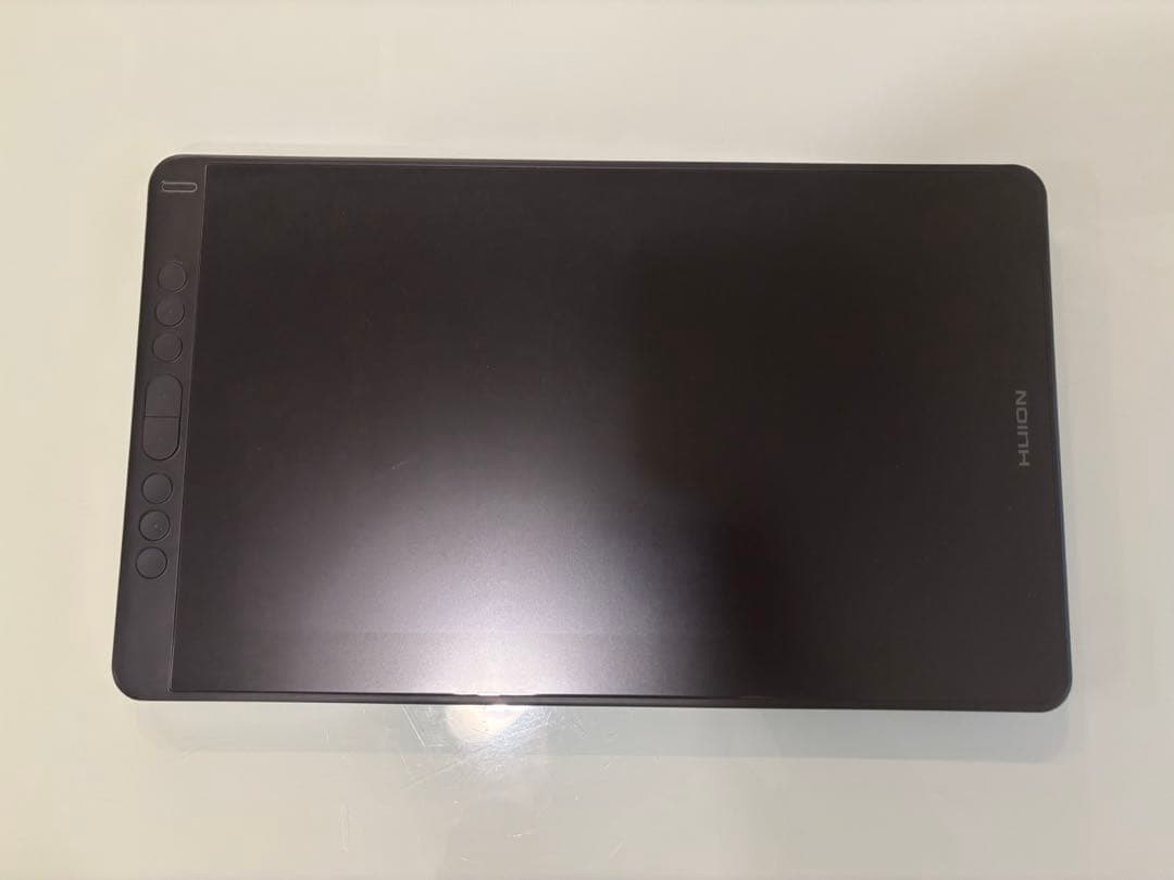 HUION KAMVAS13 GS1331 液タブ　グリーン