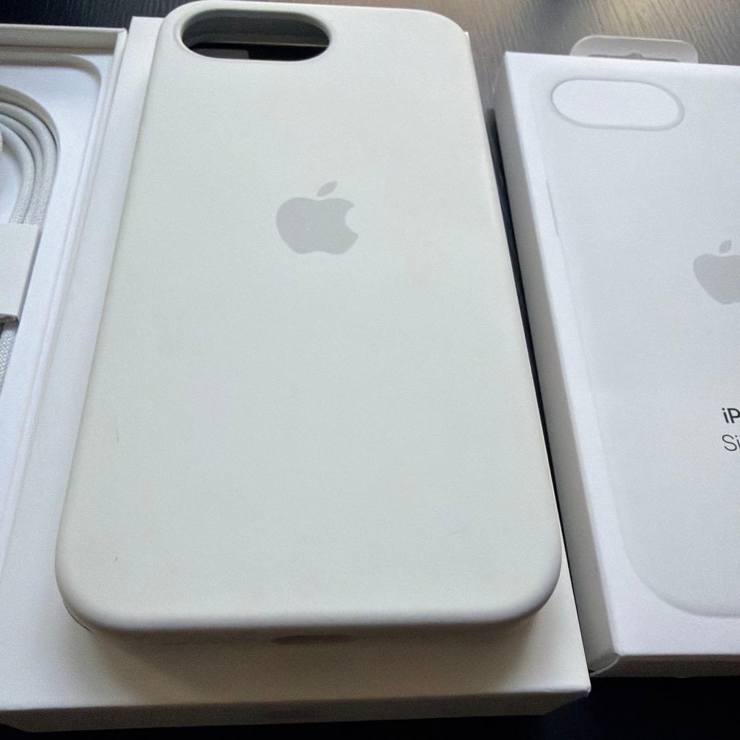 iPhone 16e SIMフリー 128GB バッテリー100% 純正ケース付