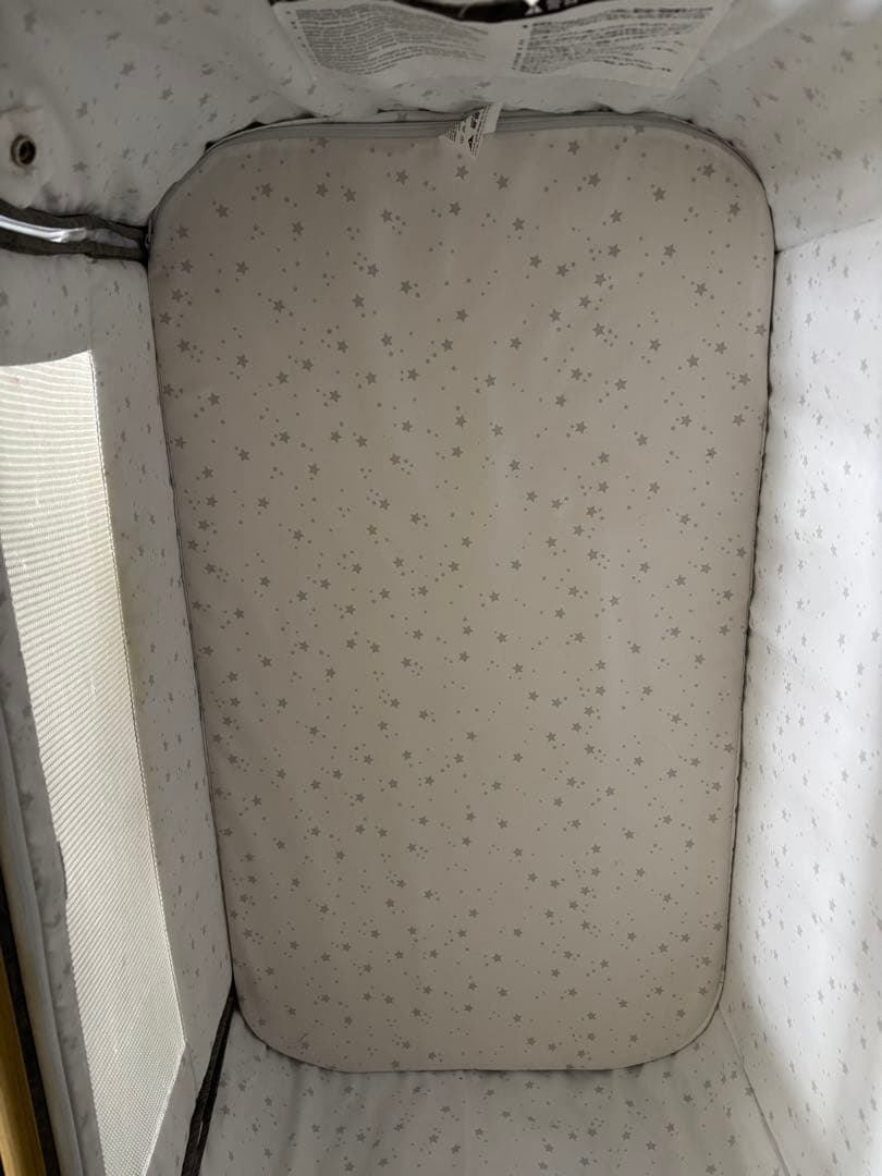 Sugar Red  HZDMJ ベビーベッド ライトグレー