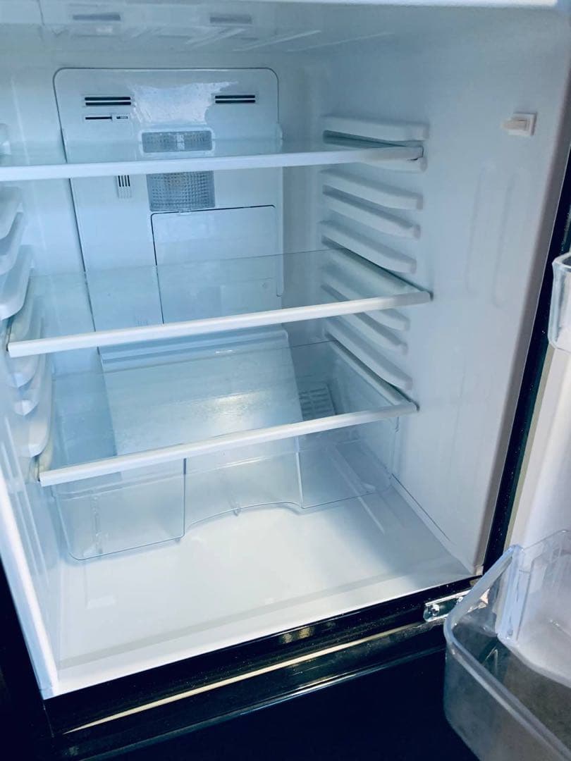 ◻️ユーイングノンフロン冷凍冷蔵庫◻️送料設置無料 ◻️UR-F110H◻️