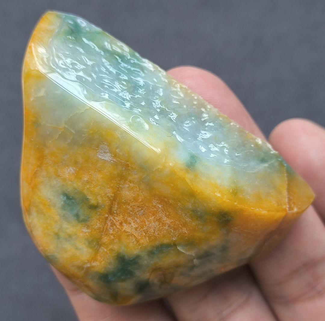 【貴重】ミャンマー産黄本翡翠（ジェダイト）の原石（71ｇ）