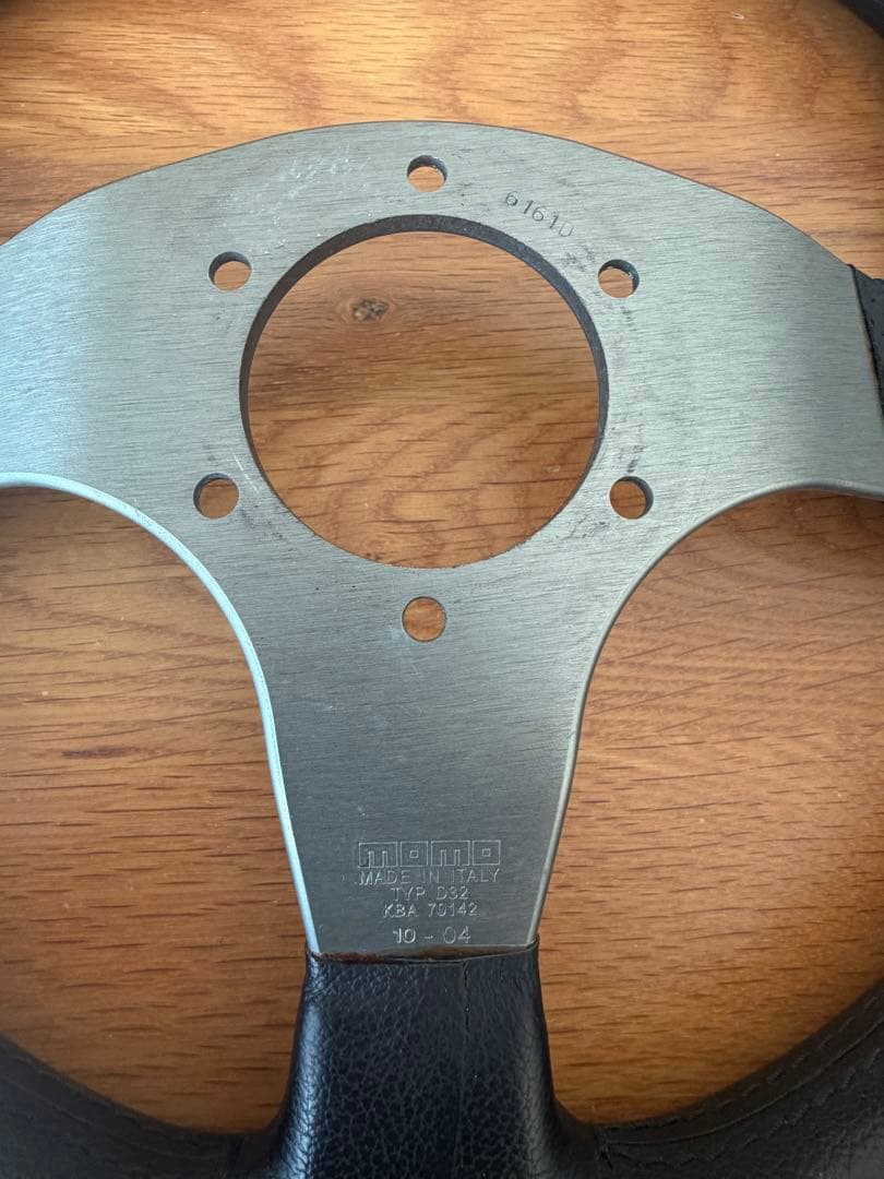 Toshi様用 MOMO RACE ステアリング 直径32cm おまけ付き