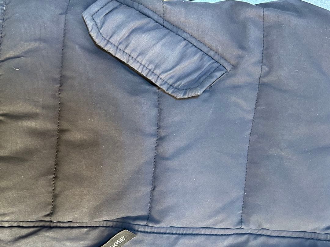 カナダグース ブラック ダウンベスト