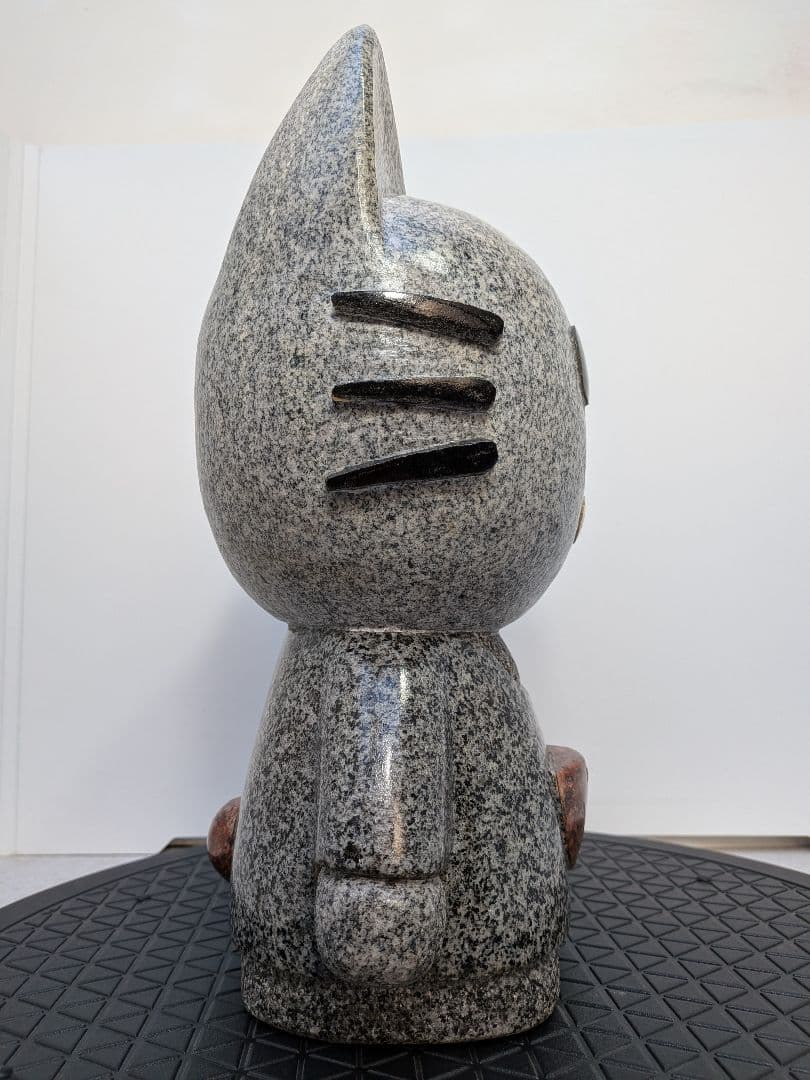 b788、ハローキティ キティーちゃん 石像 御影石 置物 猫 希少 レア