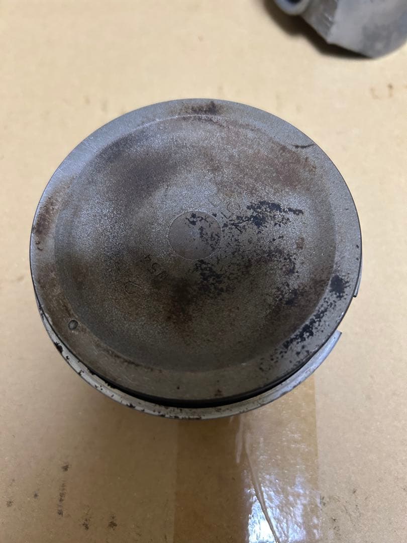 シルビア　SR20DET ターボ用純正ピストンとコンロッドセット（4個）