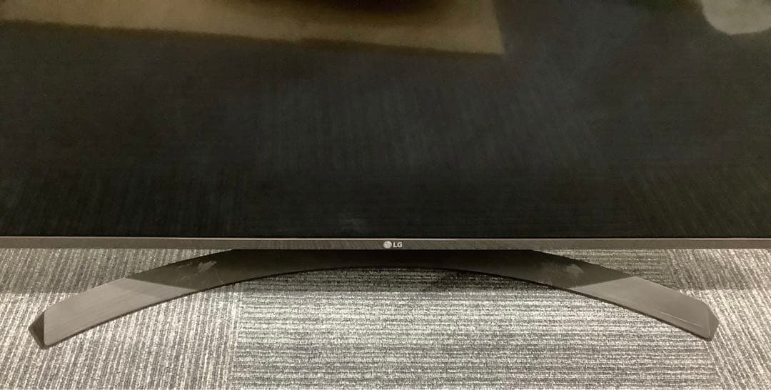 送料込み！ LG 43インチ液晶テレビ 43UJ630A 2017年製