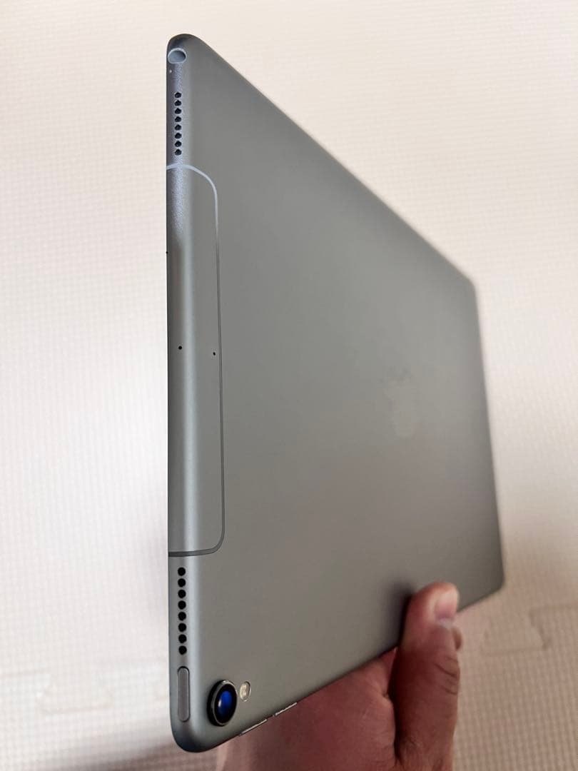iPad Pro 10.5-inch 512 GB SIMロック解除済