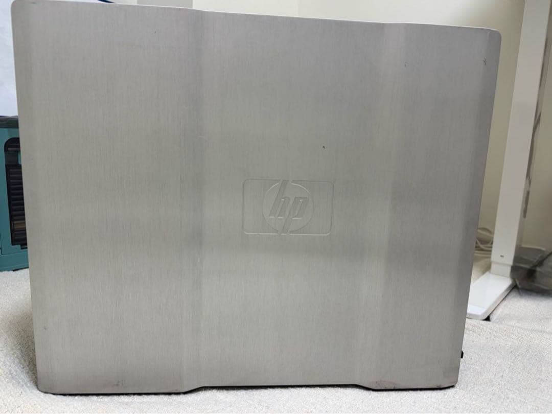 HP Z800 12コア48スレッド 96GBメモリ 6TB HDD