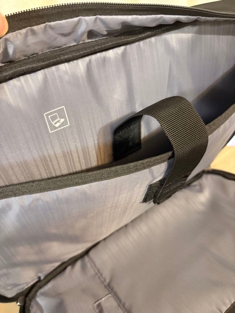 いちご❗️ サムソナイト 2way ビジネスバッグ ブラック