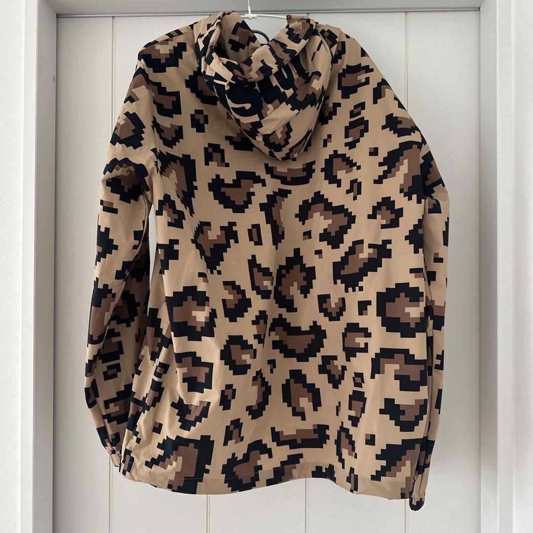 F.C.Real Bristol ナイロンフードパーカー 美品　試着のみ