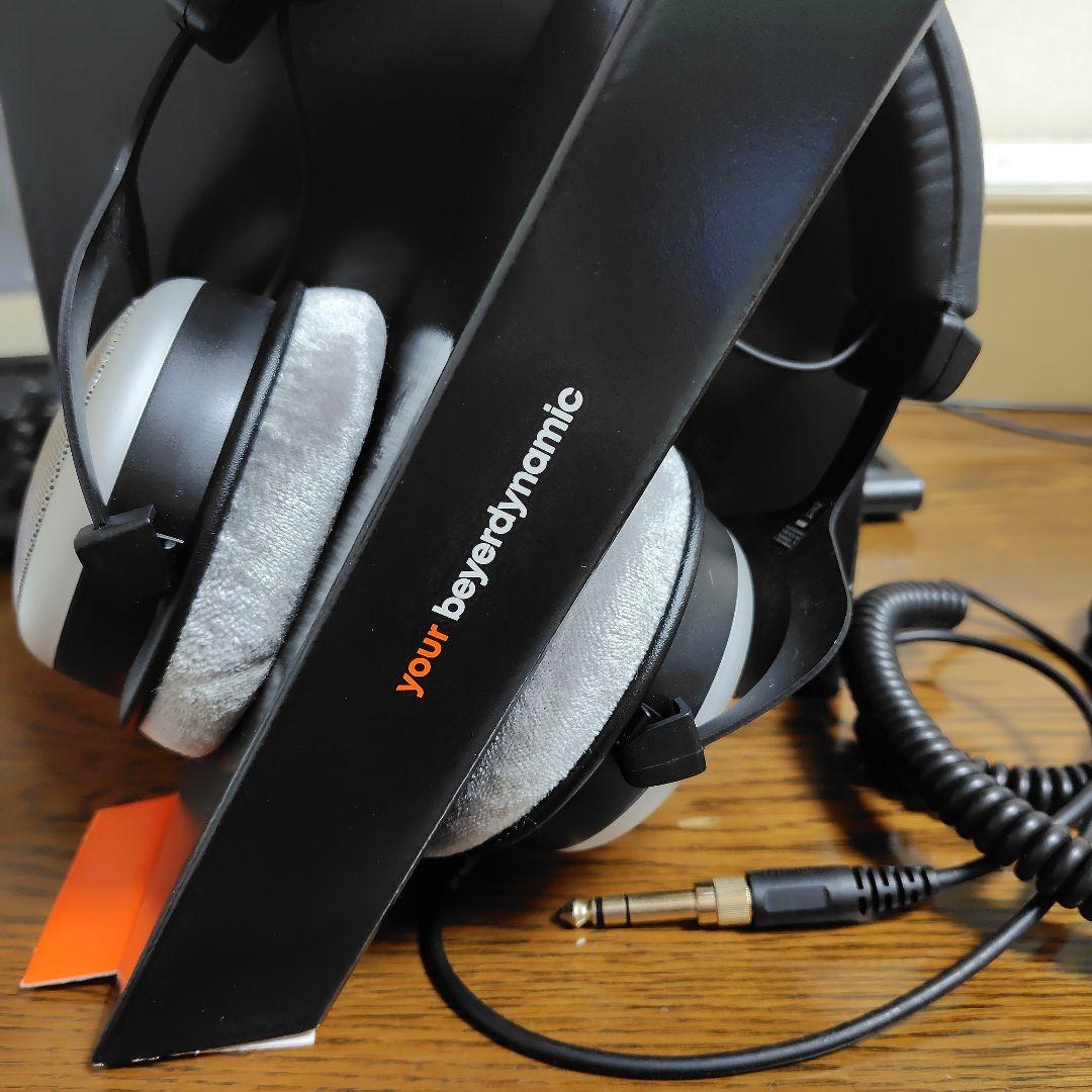 beyerdynamic DT 880 PRO　モニターヘッドホン