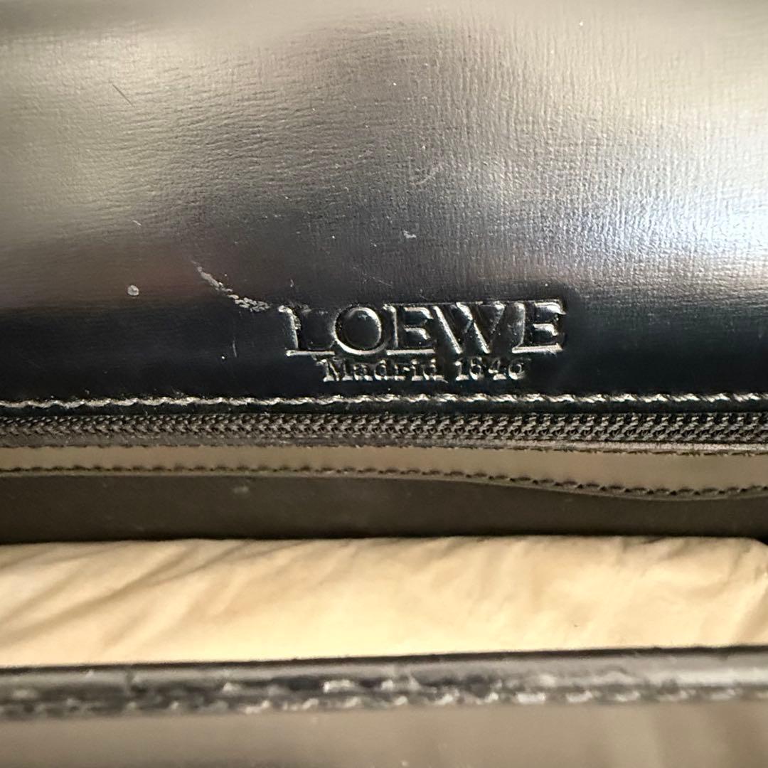 【美品】ロエベ　アナグラム　ディプロマティコ　ビジネスバッグ　ロゴ型押し　レザー