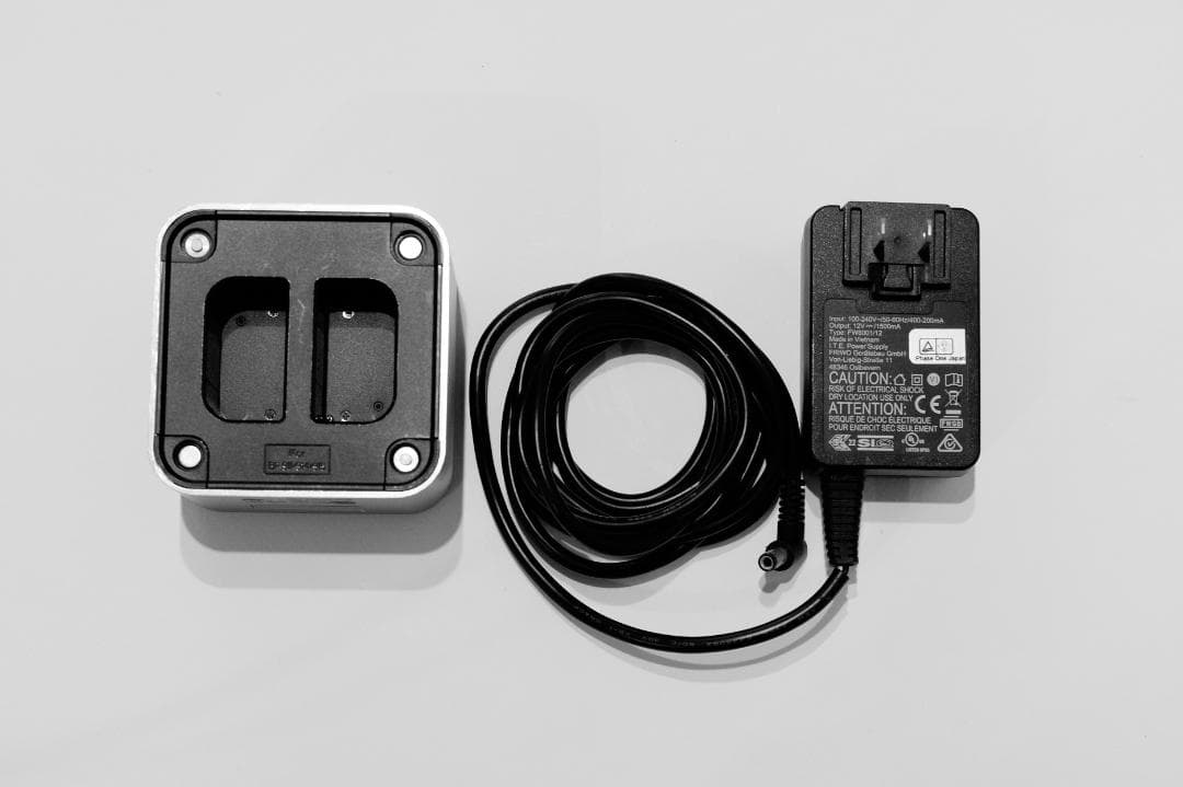 PhaseOne XF カメラボディ/ プリズムファインダー付