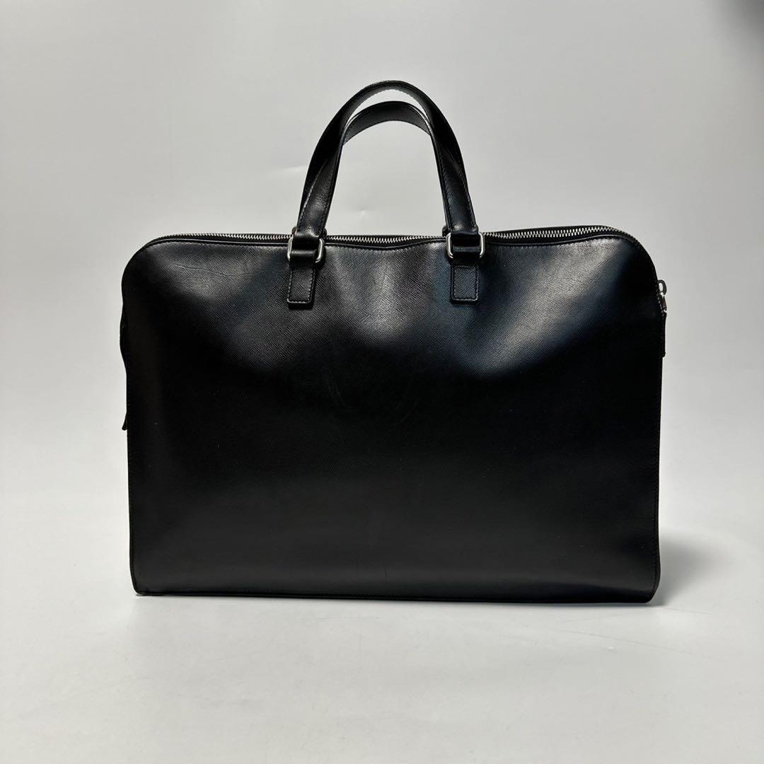 r86【美品】プラダ　三角ロゴ　サフィアーノレザー　ブラック　ビジネスバッグ.