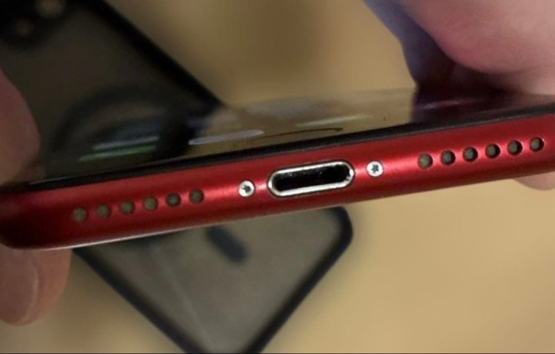 iPhone SE（第3世代）64GB RED SIMフリー 箱付