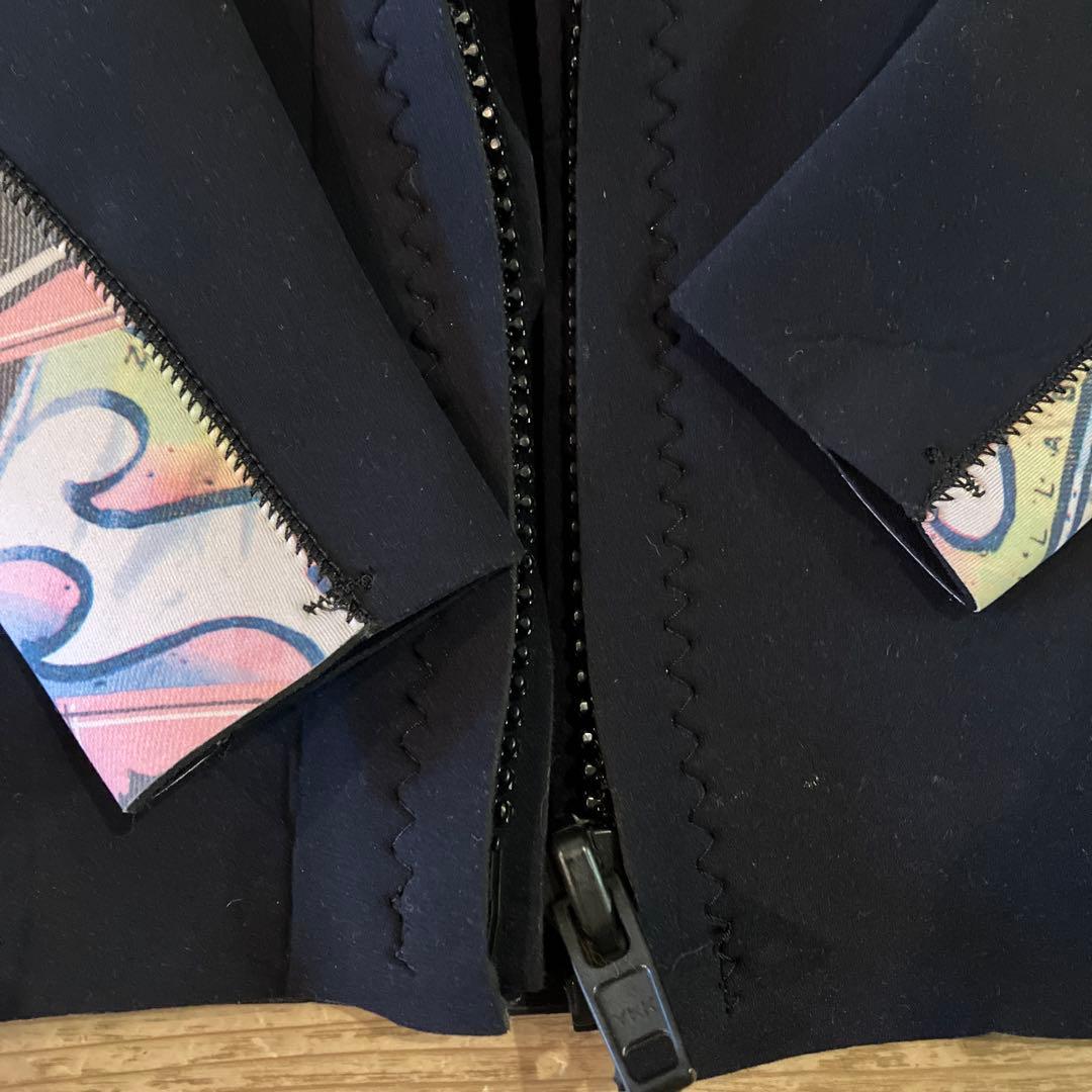 BILLABONG タッパー Lサイズ　2ミリ