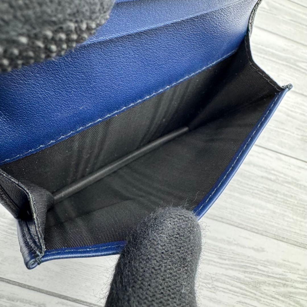 【現行モデル・未使用級】フェラガモ 名刺入れ ダブルガンチーニ レザー