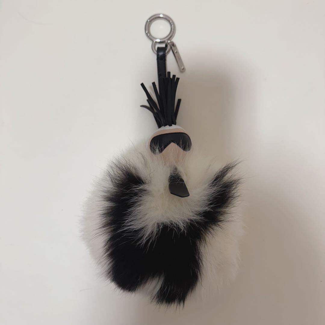 Fendiフェンディカーリト ファー　チャーム　キーホルダー