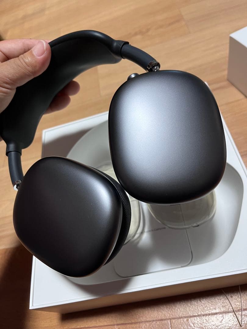 即日発送可　純正AirPods Max美品 箱ありLightning