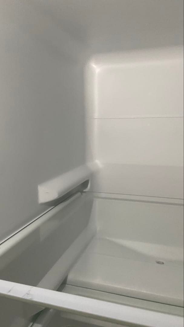 【使用期間半年】2025年製90L 2ドア冷蔵庫comfee