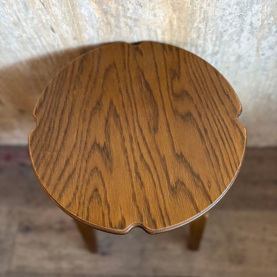 パリの雑貨屋　オーク材　ラウンドスツール