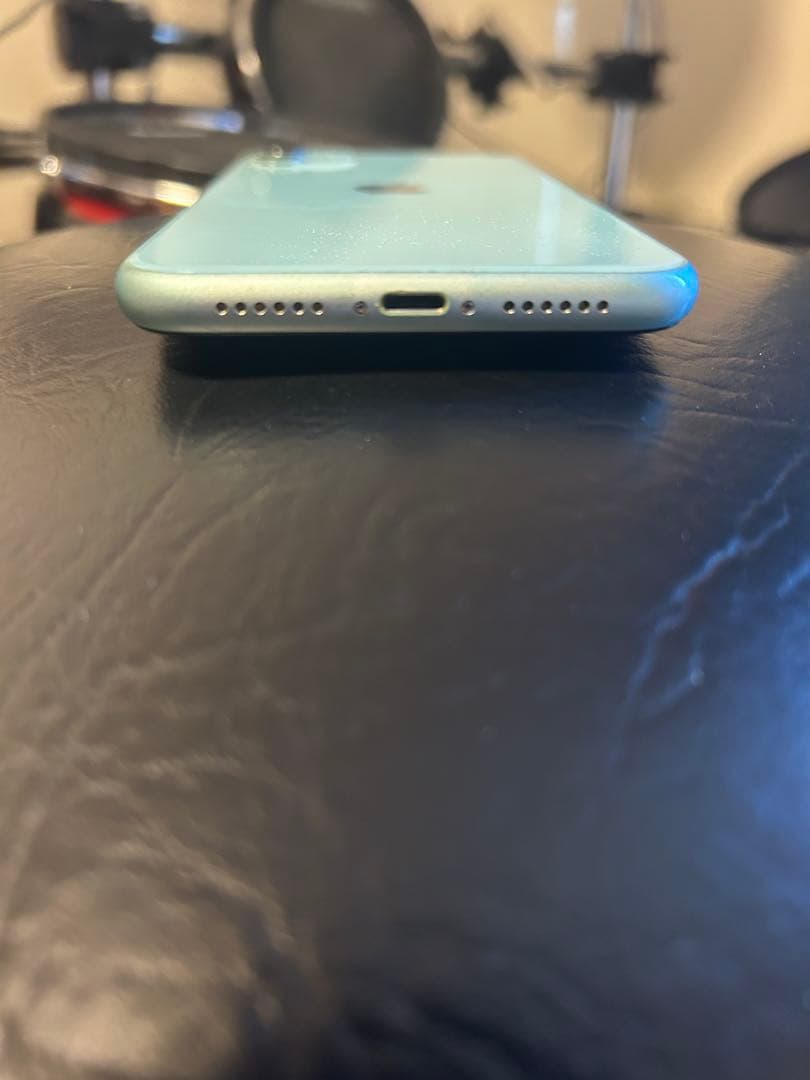 Apple iPhone 11 ミントグリーン (Face ID 使えません)
