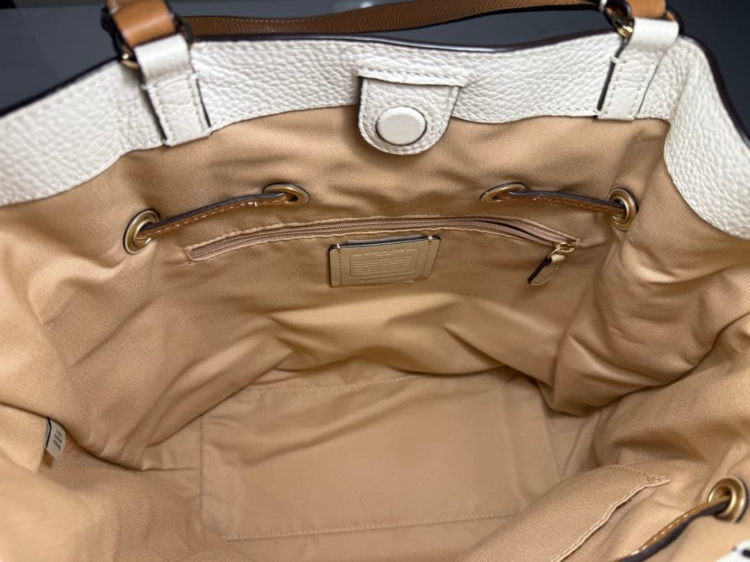 COACH コーチ アンディ トートバッグ レザー ホワイト