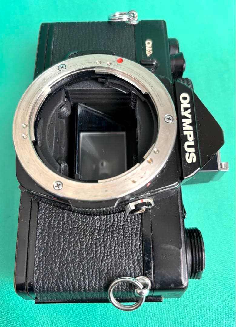 ★ OLYMPUS OM-2N BLACK + 広角レンズ 35mm