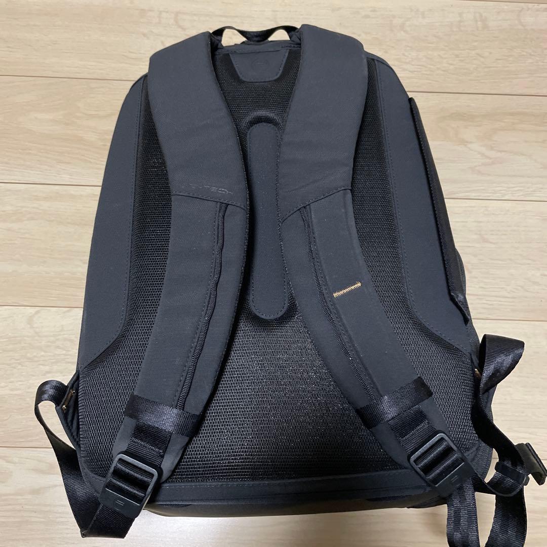 PGYTECH P-CB-355 OneGo Lite 22L マットブラック