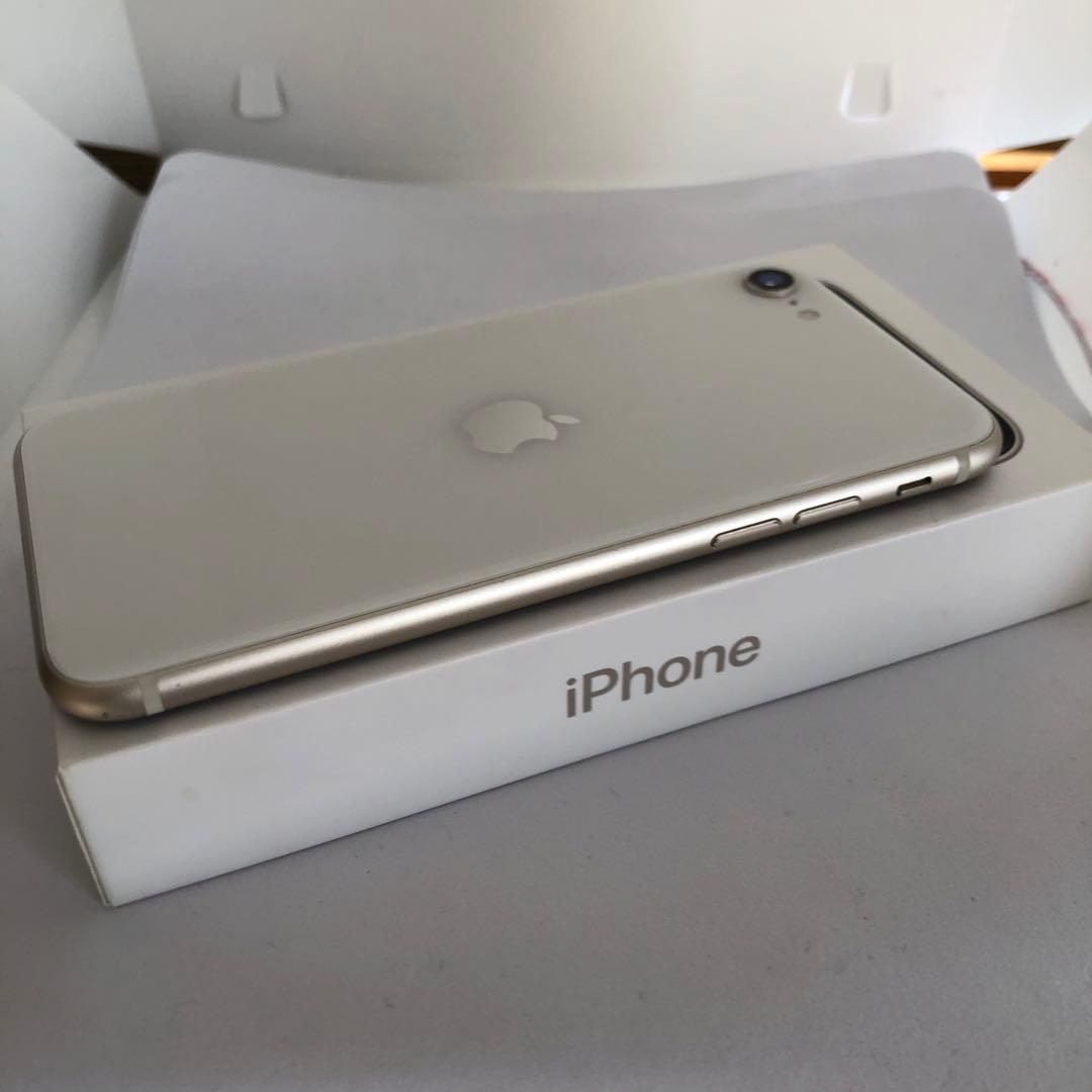 【早い者勝ち】iPhone SE3 128GB SIMフリー 【即発送】