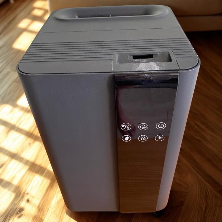 【ひろあき様成約済み】リクライニングチェア＋パネルヒーター＋加湿器