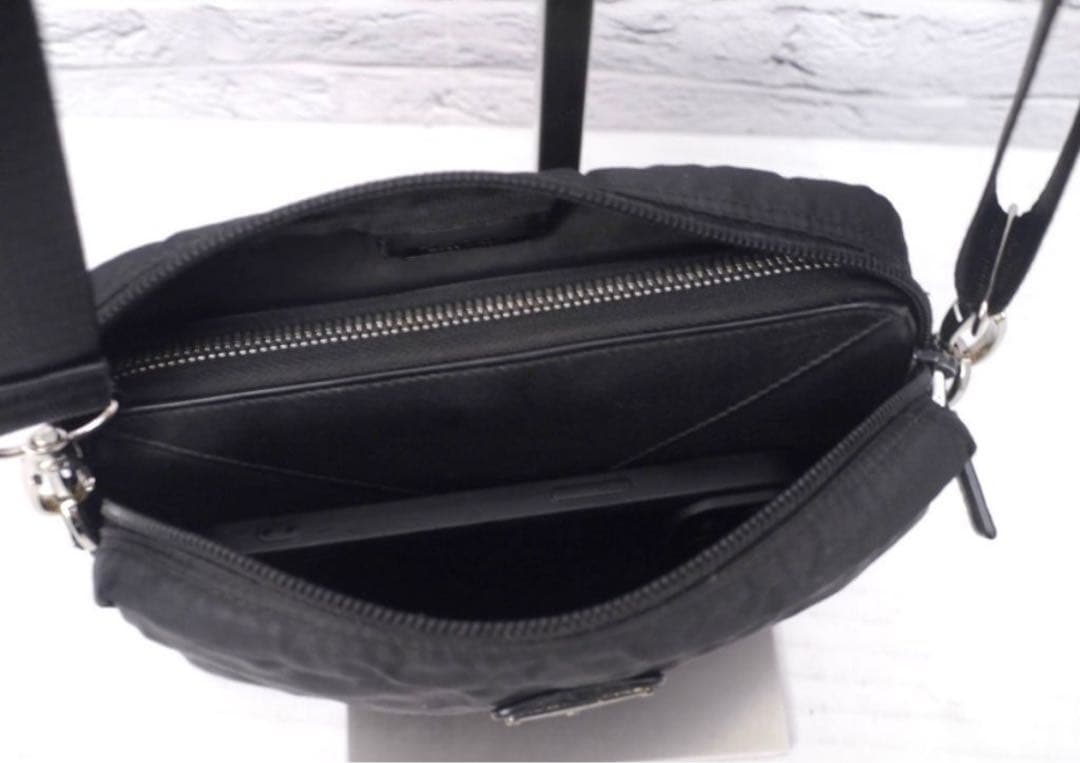 ◆ PRADA プラダ ナイロンxレザー ショルダー カメラ バッグ ポーチ 黒