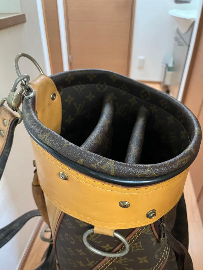 ルイヴィトン　ゴルフバッグ　キャリーバッグ