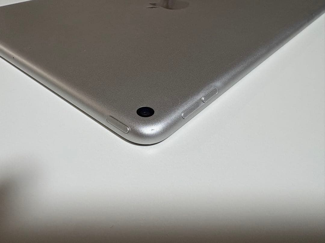 Apple iPad Air 3 64GB 純正smart cover付属