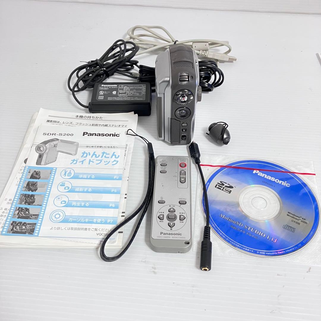 箱付き Panasonic ビデオカメラ SDR-S200