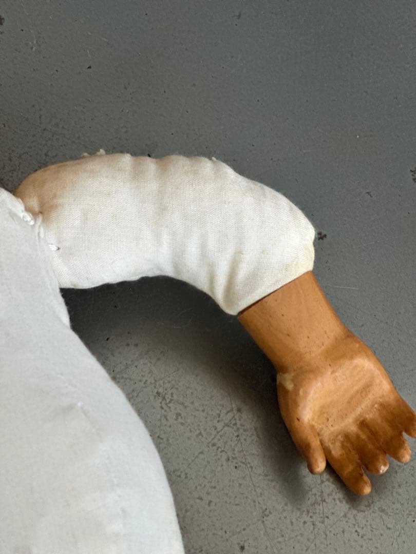 瞬間的お値下げ❣️アンティーク 木製人形 青い目