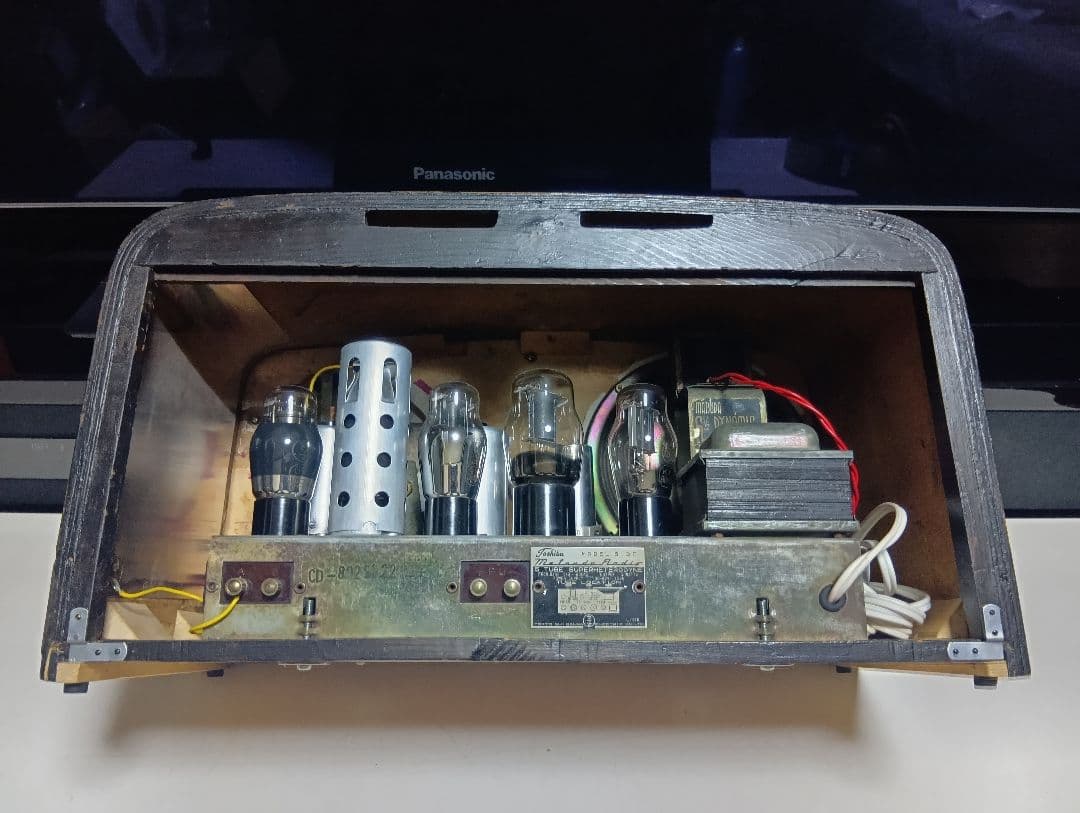 希少　デザイン　マツダ　東芝　513F　真空管　ラジオ　整備済み