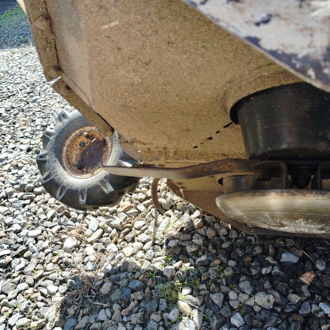 (岐阜)自走式 草刈機 クボタGC700 2WD ウイングモア 畔