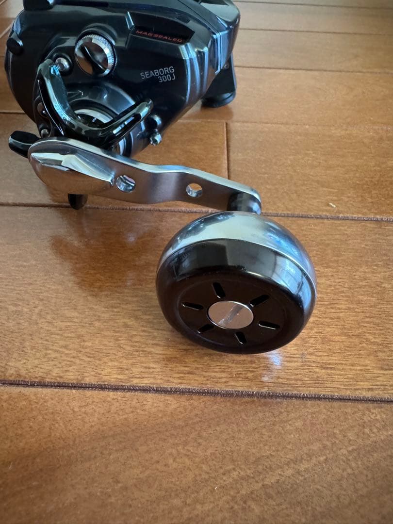DAIWA SEABORG 300J 電動リール