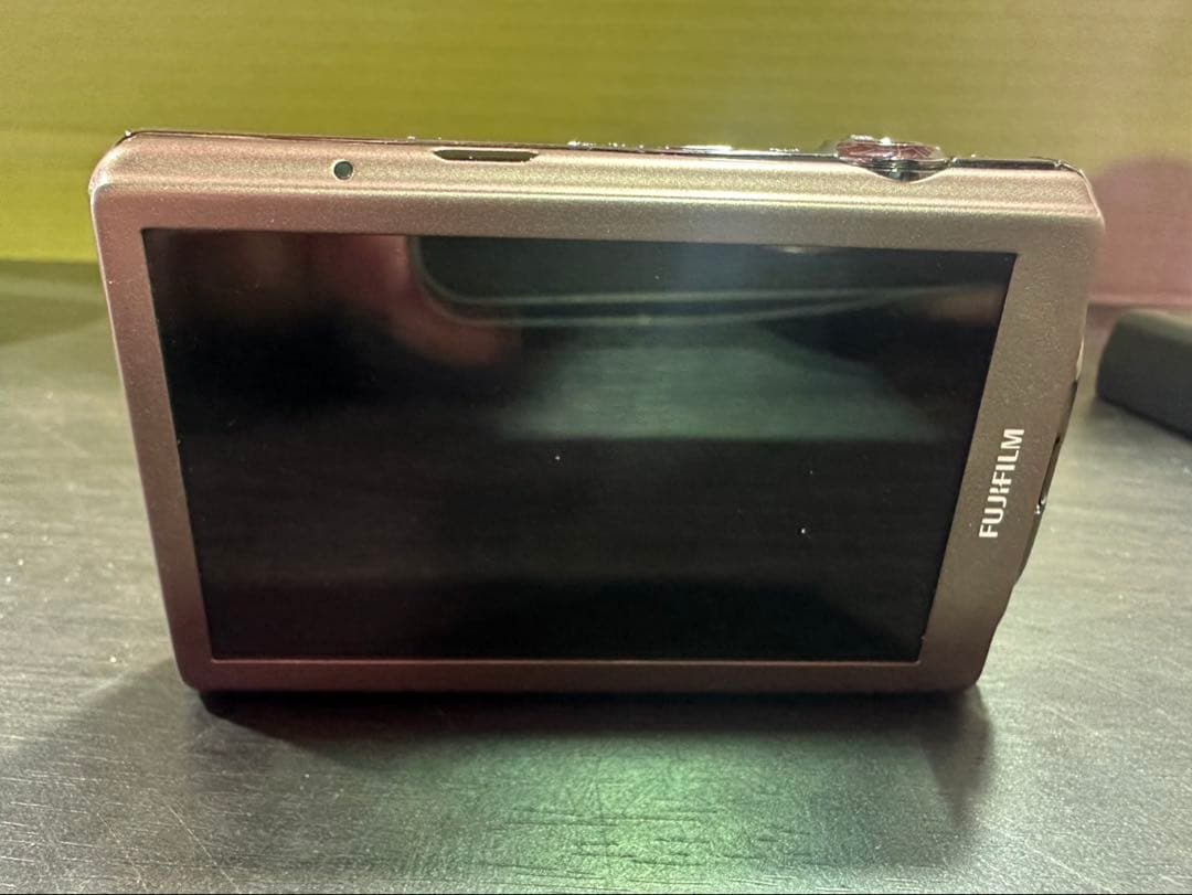 G1761 富士フイルムFINEPIX Z800EXR コンパクトデジタルカメラ