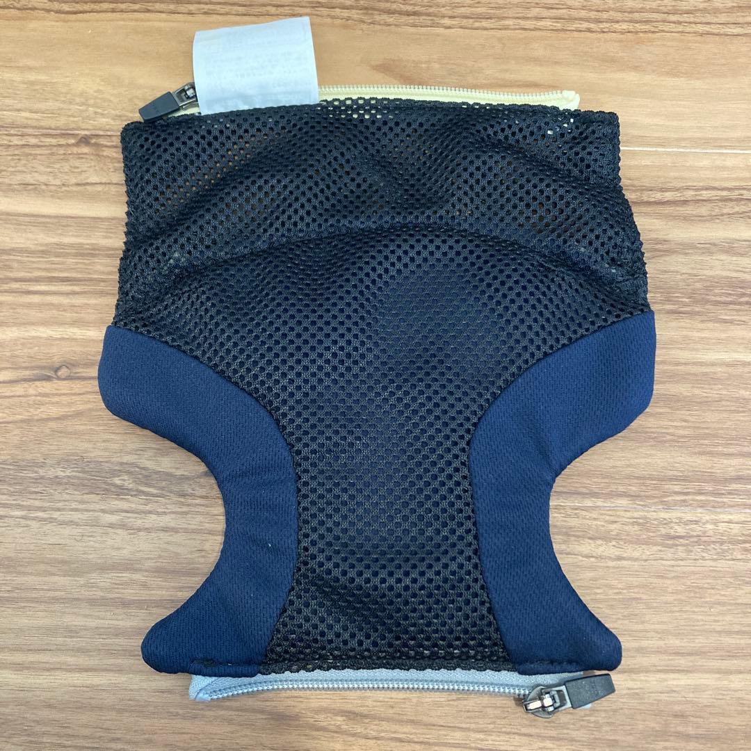 Aptica ラクリス 抱っこ紐 ネイビー